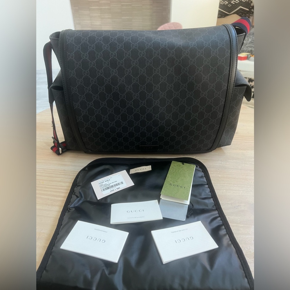 Brand NWT authentic Gucci GG supreme diaper bag